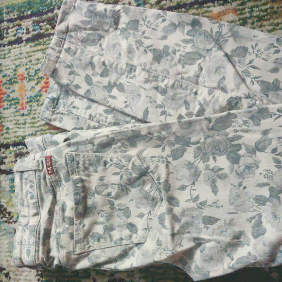 Makers jeans - Picture 3 of 3